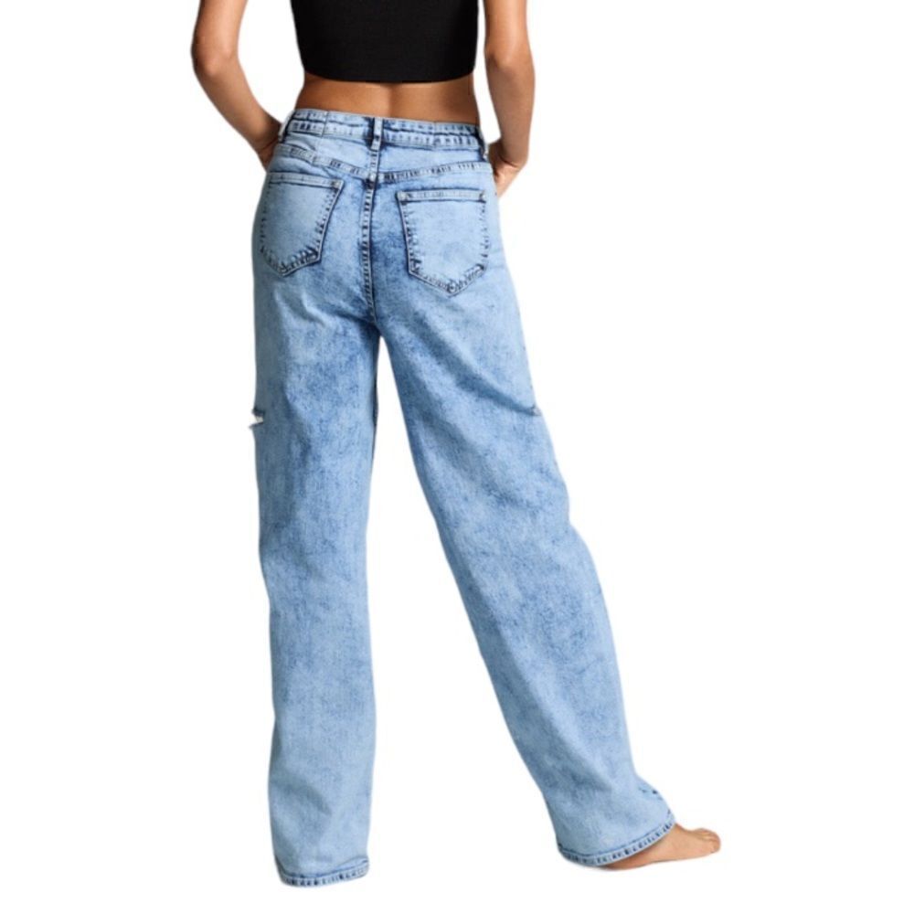 Gabrielle Union High Rise Ripped Straight Leg Jeans in the Size 10 - Picture 7 of 12